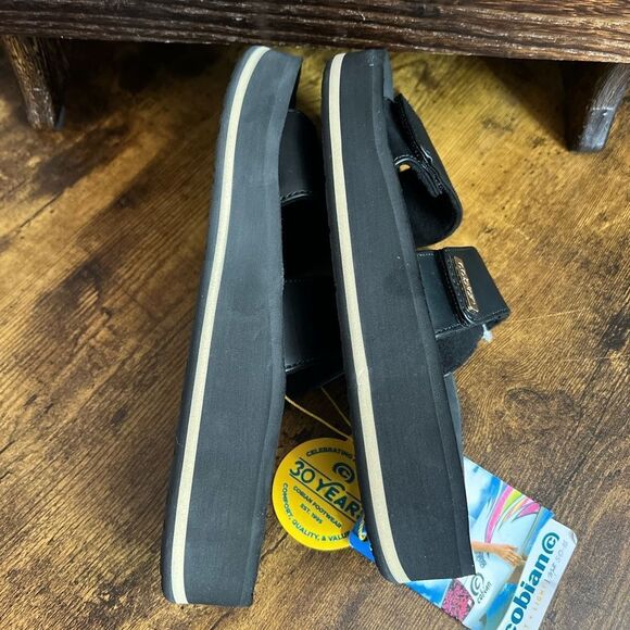 Cobian Women's Dana Rise Synthetic Leather Strap Slides Sandals, Black Sz 8. NWT - Picture 9 of 13